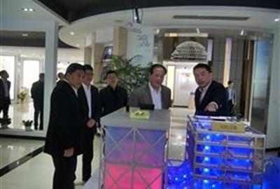 绍兴市市委书记彭佳学领导一行莅临我司考察调研